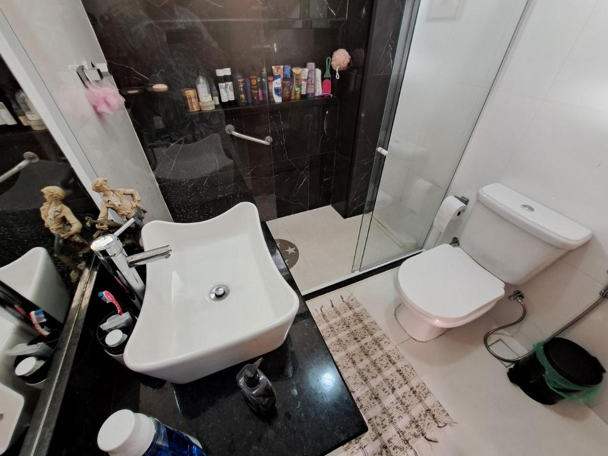 Quarto Privativo No Melhor De Botafogo Com Anfitria - With Host Appartement *